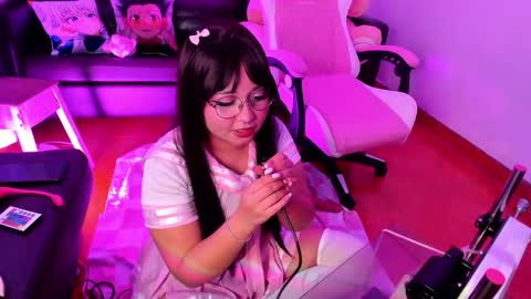 Zoe 3 online show from November 13, 8:33 pm