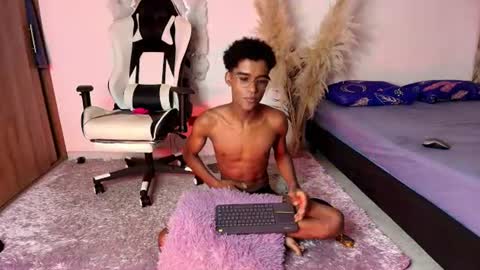 iamandrey_ online show from July 20, 12:57 am