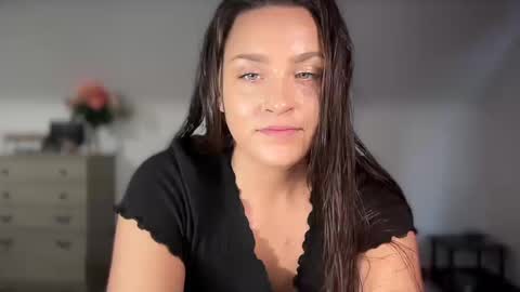 Snapshot of iamcrystalann chatting on September 23, 5:30 pm Crystal online show from September 23, 5:30 pm