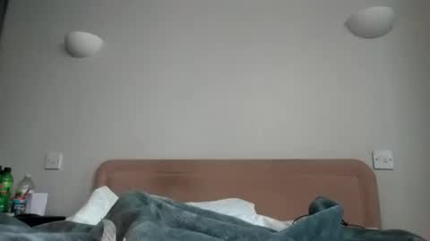 iamjamoboy online show from December 24, 7:55 pm