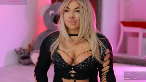 Lila online show from March 12, 5:17 pm