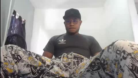 ian_tuner online show from October 18, 7:40 pm