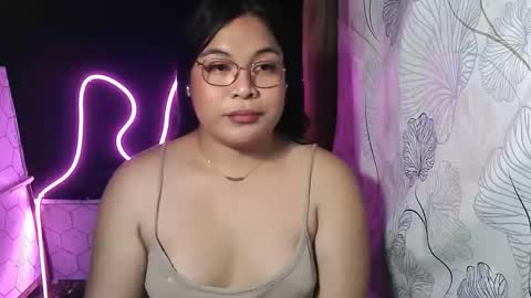 iana online show from December 1, 11:08 am