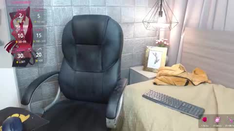 Snapshot of iancute_ chatting on September 15, 4:47 am ian online show from September 15, 4:47 am