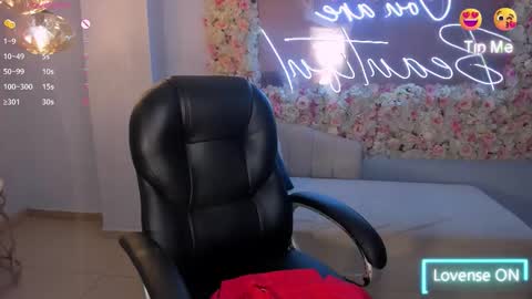 Ibiza  online show from October 23, 12:39 pm