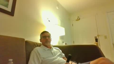 icanhelpu43 online show from February 5, 2:19 am