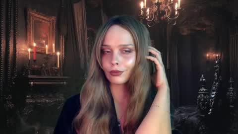 Nina online show from September 28, 8:40 pm