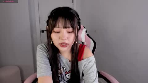 Hitomi   online show from September 19, 6:11 pm