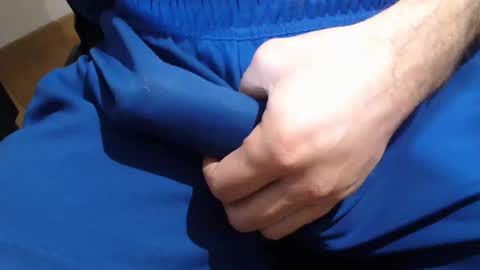 icky_thumps online show from January 18, 6:00 am