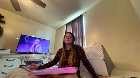 ickybratt online show from December 4, 10:53 pm