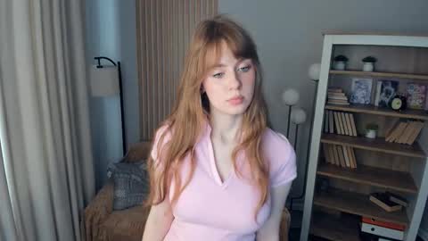 Snapshot of icyhoneybite chatting on September 19, 9:02 am Jane online show from September 19, 9:02 am