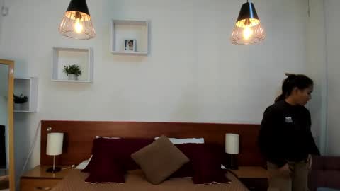 Snapshot of icysweetcam chatting on September 14, 10:17 am Icy online show from September 14, 10:17 am