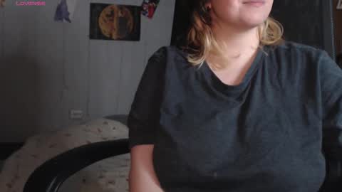 Saya online show from March 9, 10:14 pm