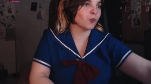 Saya online show from May 21, 7:31 pm