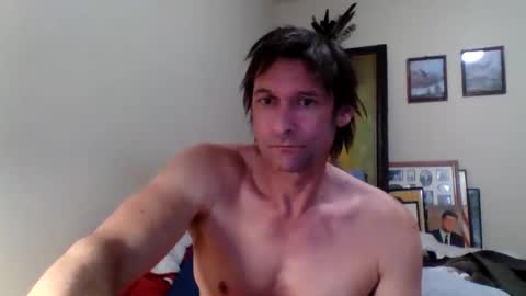 Snapshot of ifoundthegspot chatting on January 1, 8:04 pm Darthmark420 online show from January 1, 8:04 pm
