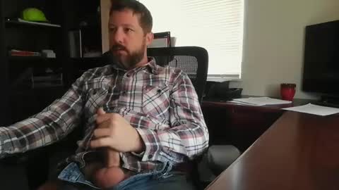 Hung office Stud online show from December 13, 2:38 pm