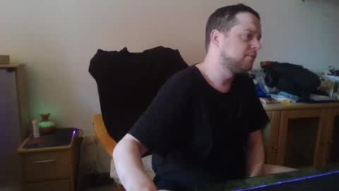 igaveyoupower online show from April 1, 9:10 am