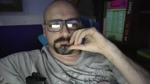 Snapshot of igorargen4 chatting on October 9, 1:22 am igorargen4 online show from October 9, 1:22 am