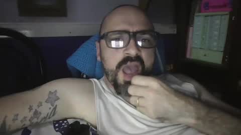 Snapshot of igorargen4 chatting on October 19, 2:16 am igorargen4 online show from October 19, 2:16 am
