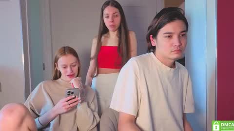 Julia and Mira online show from February 25, 10:41 am