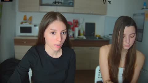 Snapshot of ihavepaws33 chatting on February 3, 4:10 pm Julia and Mira online show from February 3, 4:10 pm