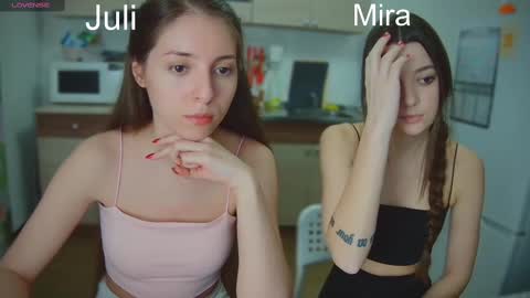 Snapshot of ihavepaws33 chatting on March 4, 3:26 pm Julia and Mira online show from March 4, 3:26 pm