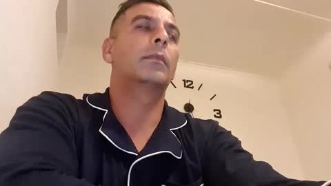 ihtiandar1008 online show from November 15, 11:28 pm