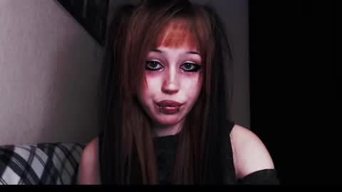 iiiiiiis online show from October 3, 1:15 am