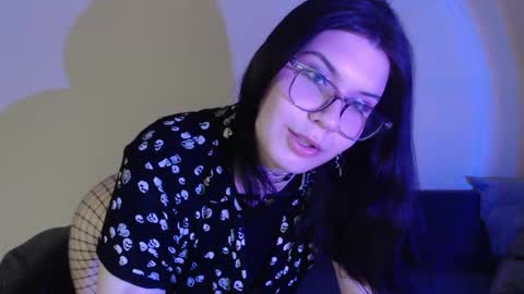 Vella online show from September 22, 8:40 am