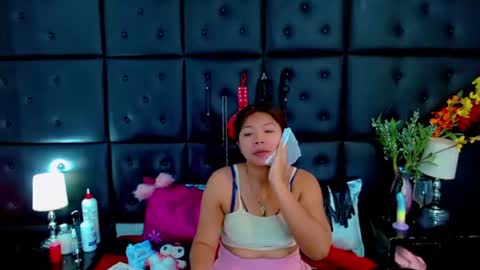 iisalombardi online show from June 12, 2:54 am