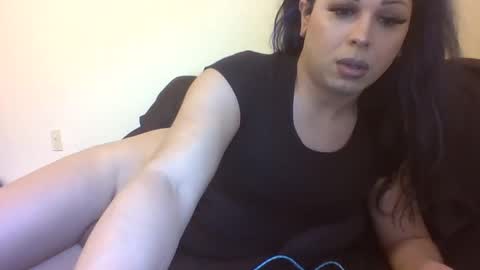 Snapshot of ikilled_josie chatting on January 11, 10:29 pm Josie L. online show from January 11, 10:29 pm