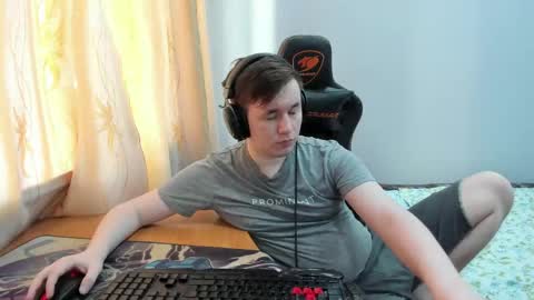 iliaskris online show from June 1, 2:46 am