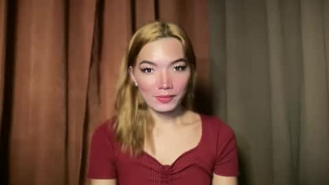 QUEEN KATH online show from February 5, 1:36 pm