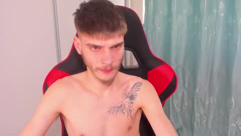 Snapshot of illusions888 chatting on March 11, 11:01 am D-Illusion online show from March 11, 11:01 am