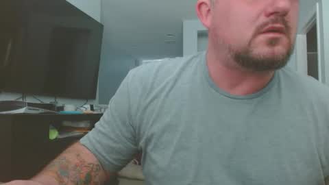 Letsgogetit online show from January 5, 5:27 pm