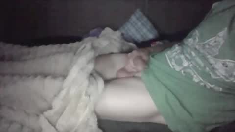 iloveitall86 online show from February 8, 9:35 am