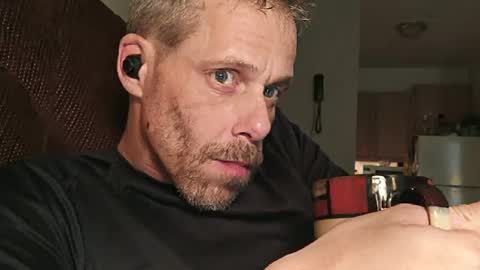 Ilovesquirterz1 online show from December 7, 6:59 am