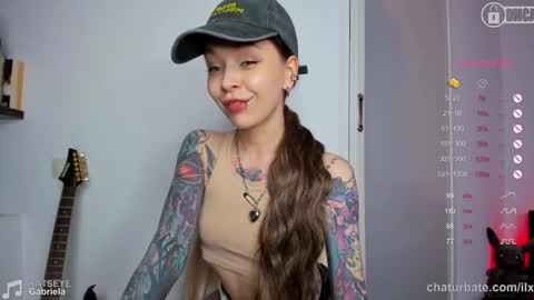 Li online show from November 7, 1:46 pm