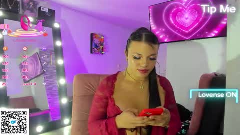 Snapshot of im_ahsley chatting on September 20, 9:07 pm . online show from September 20, 9:07 pm