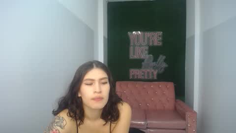 Snapshot of im_anny_t chatting on October 6, 12:23 pm Anny online show from October 6, 12:23 pm