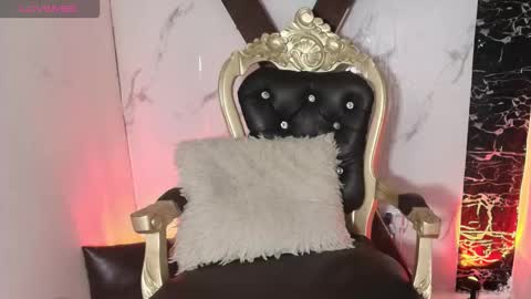 aurora online show from October 14, 7:06 pm