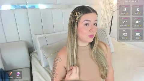 DAHLIA online show from February 17, 9:03 pm