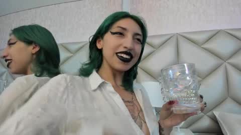 Snapshot of im_gaia chatting on September 17, 3:37 pm Im Gaia online show from September 17, 3:37 pm