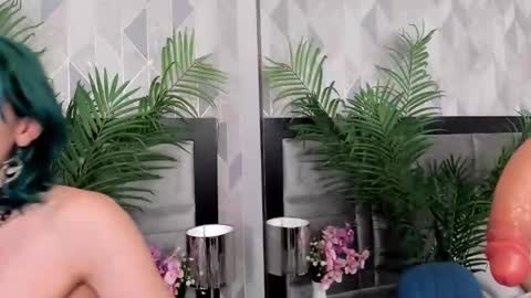 Snapshot of im_gaia chatting on February 7, 4:35 pm Im Gaia online show from February 7, 4:35 pm