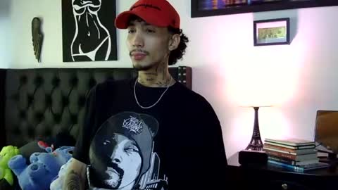 im_liam20 online show from April 8, 6:11 pm