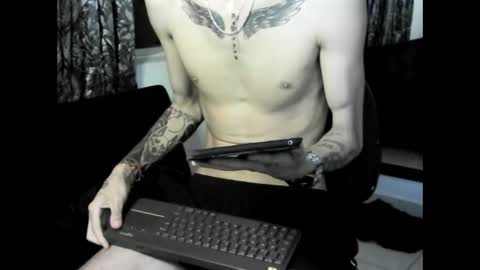 im_liam20 online show from February 26, 1:03 am