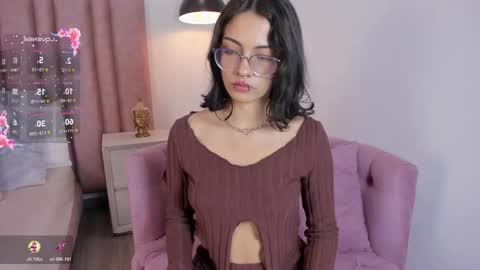 Lilyy  online show from March 4, 1:30 pm