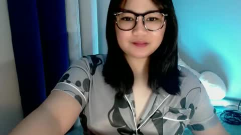 cherryl online show from November 5, 8:33 pm