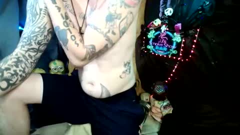 JJ online show from December 13, 7:53 pm