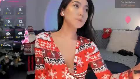 Kayla online show from December 12, 5:20 am